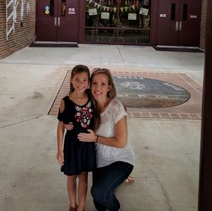 Meet your Posher, Becky